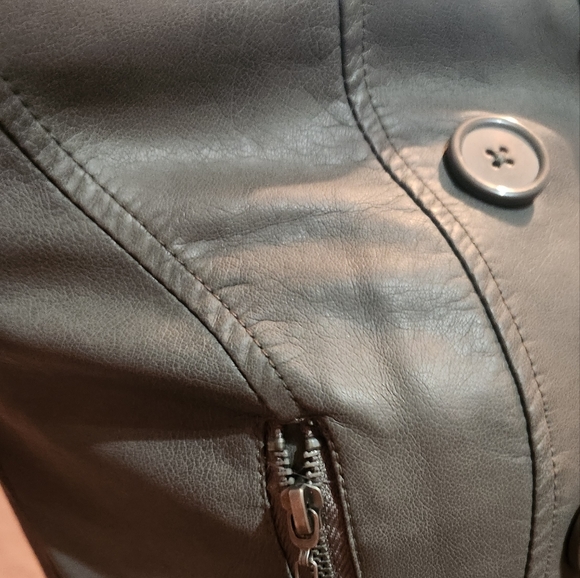 Gray Ruffled Bottom Jacket - Picture 15 of 16